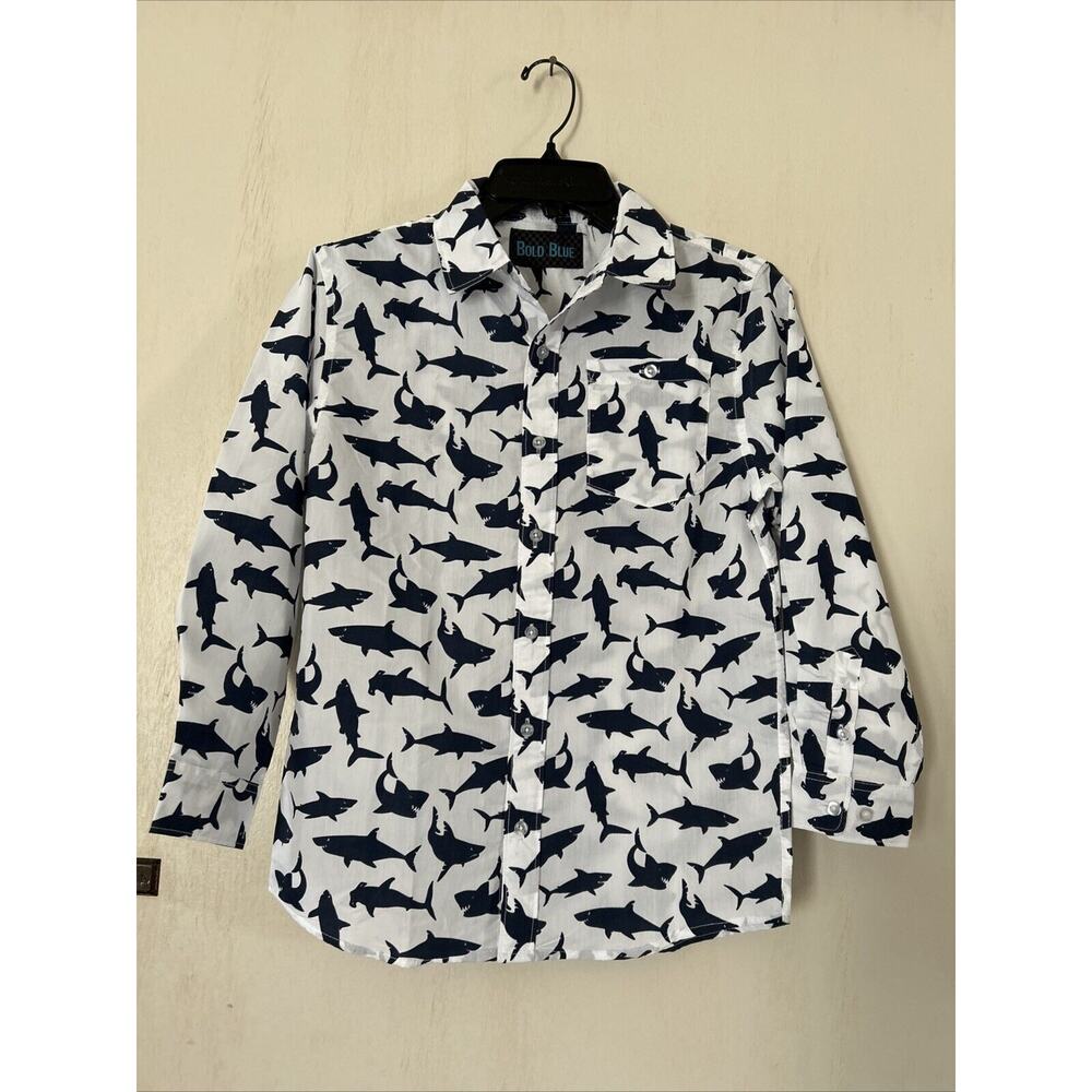 New NWT Bold Blue Button Down Shirt Shark Design Boys Size Medium M Long Sleeve
